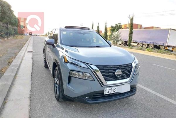 نيسان روج 2022 للبيع في العراق - كلار